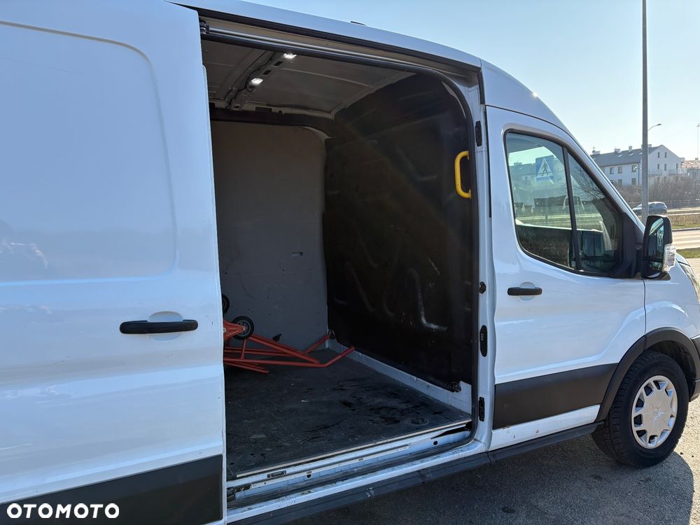 Ford Transit - 11