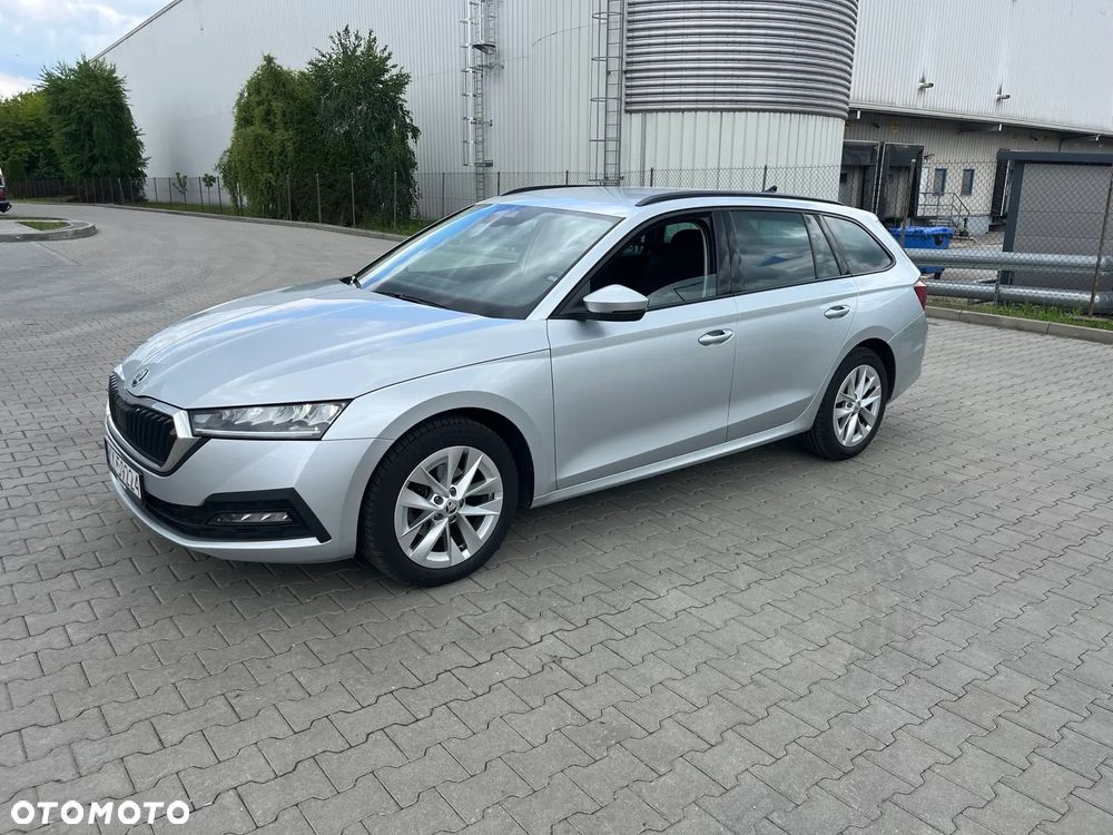 Skoda Octavia - 2