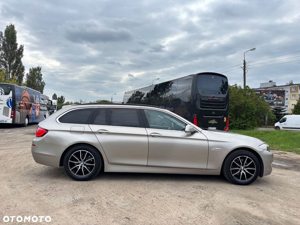 BMW Seria 5 520d - 7