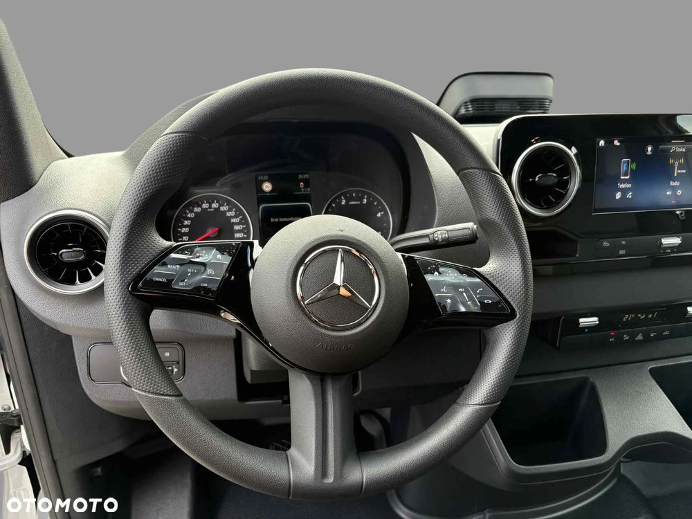 Mercedes-Benz Sprinter - 7