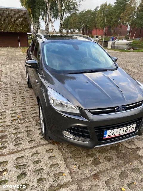 Ford Kuga - 1