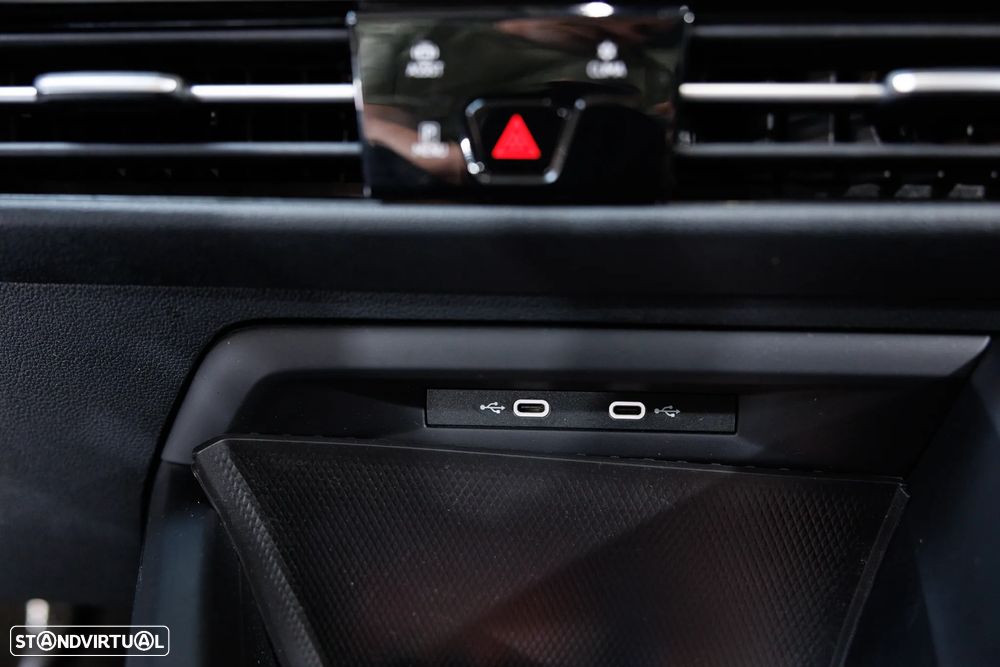 VW Golf 1.5 eTSI OPF DSG R-Line - 17