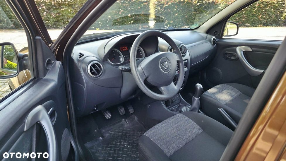 Dacia Duster 1.6 16V 105 4x2 Prestige - 17