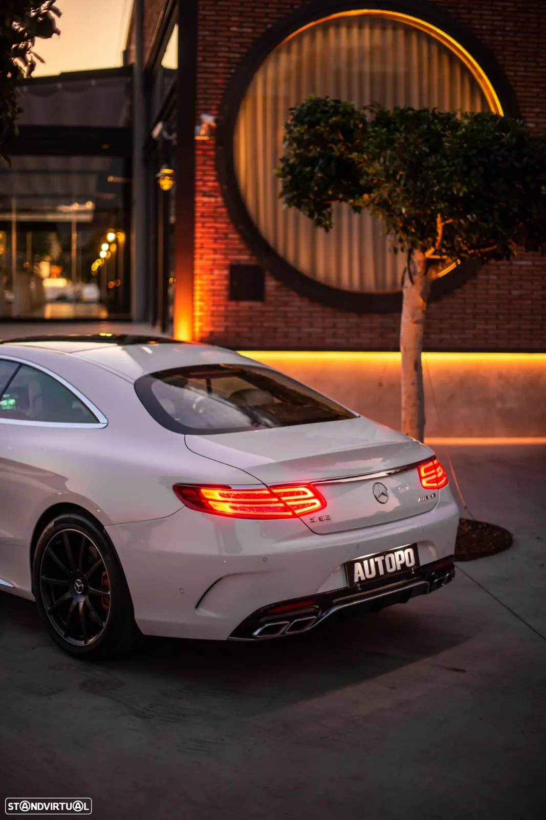 Mercedes-Benz S 63 AMG 4-Matic - 38