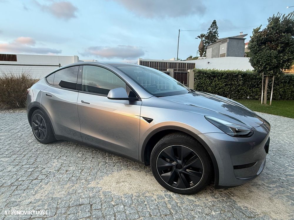 Tesla Model Y Tração Traseira - 16