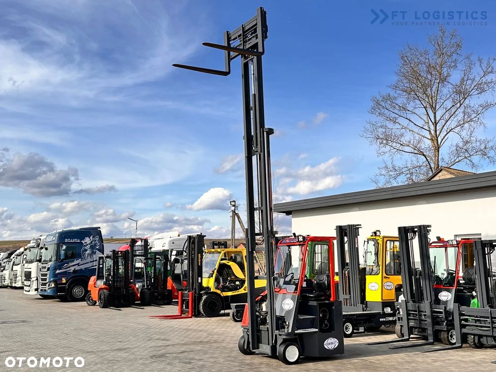 Combilift C3000CB / LPG / TRIPLEX / 5500MM / WOLNY SKOK / PRZESÓW + POZYCJONER WIDEŁ / JAK NOWY - 31