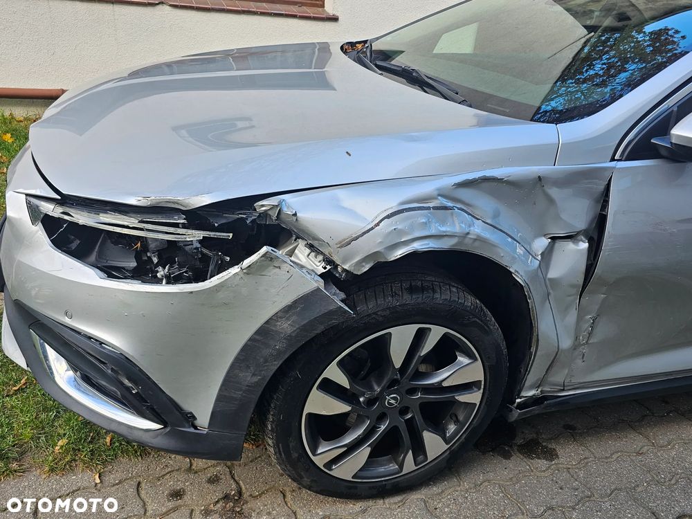 Opel Insignia 2.0 BiTrb D 4x4 Automatik - 5