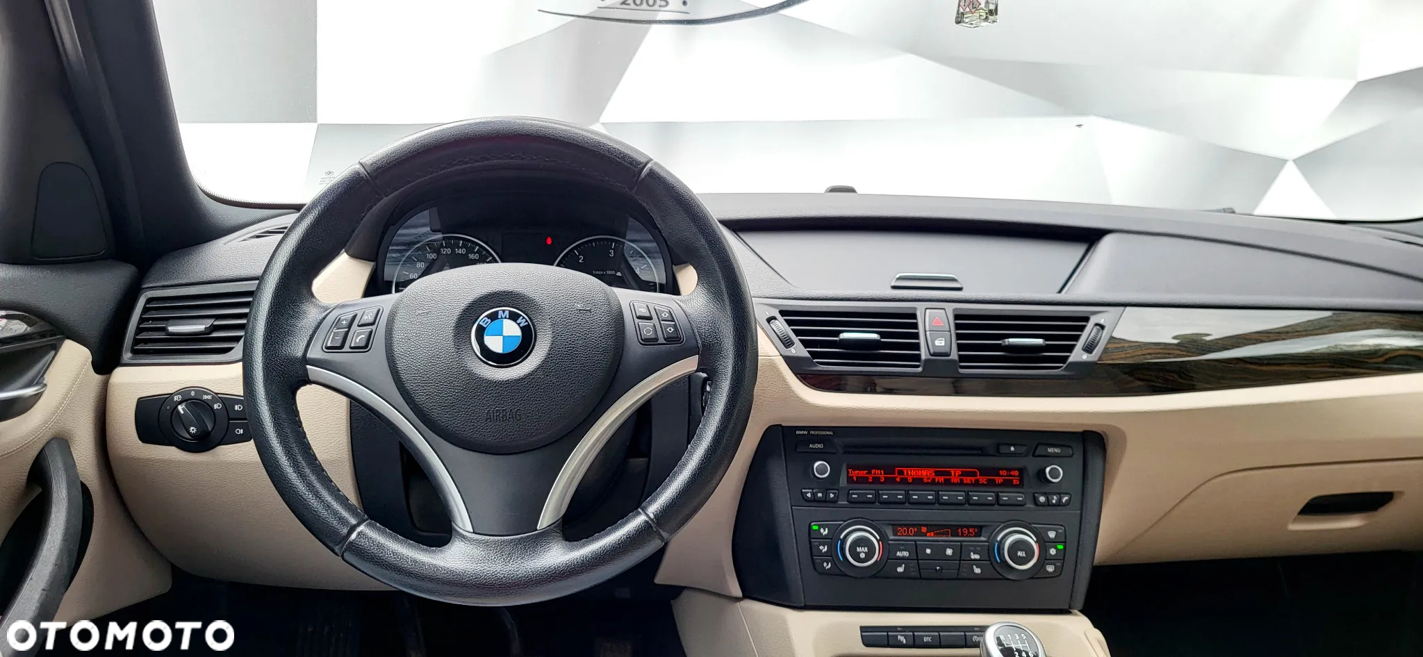BMW X1 sDrive18d xLine - 20