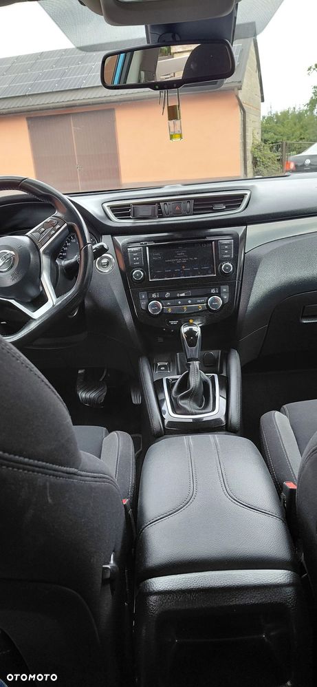 Nissan Qashqai 1.3 DIG-T Acenta DCT - 6