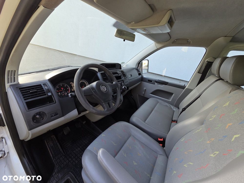 Volkswagen Transporter - 23
