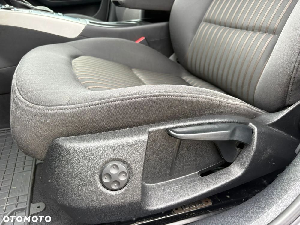 Audi A4 Avant 1.8 TFSI multitronic Ambiente - 24