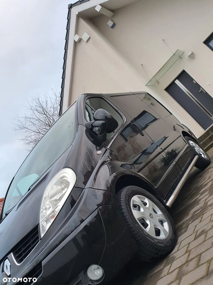 Renault Trafic - 11