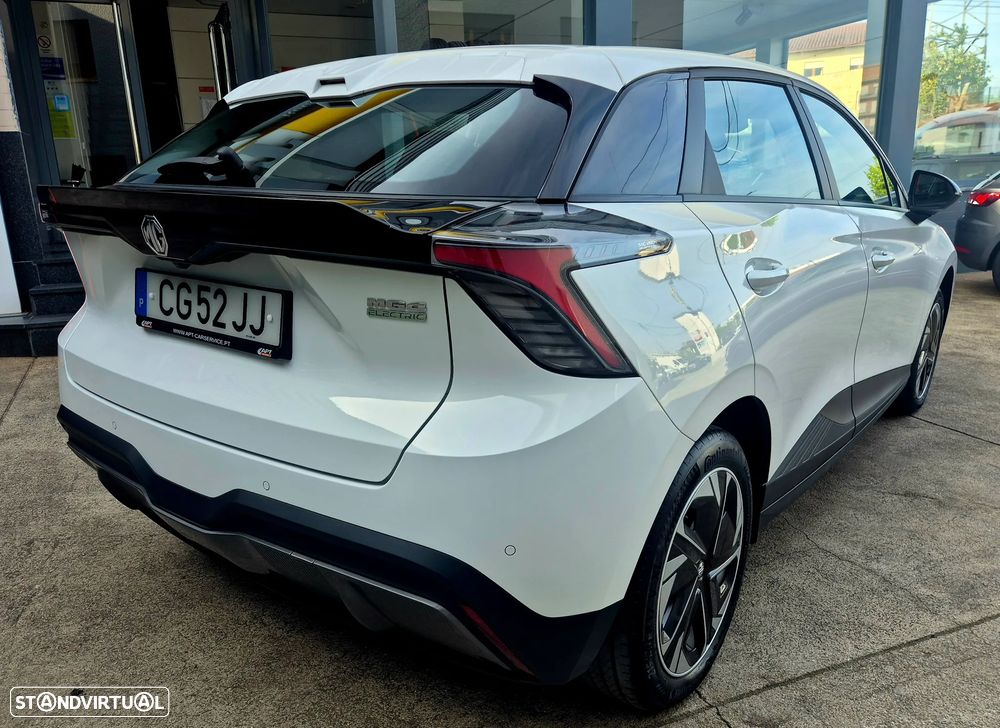 MG MG4 4 Standard - 14