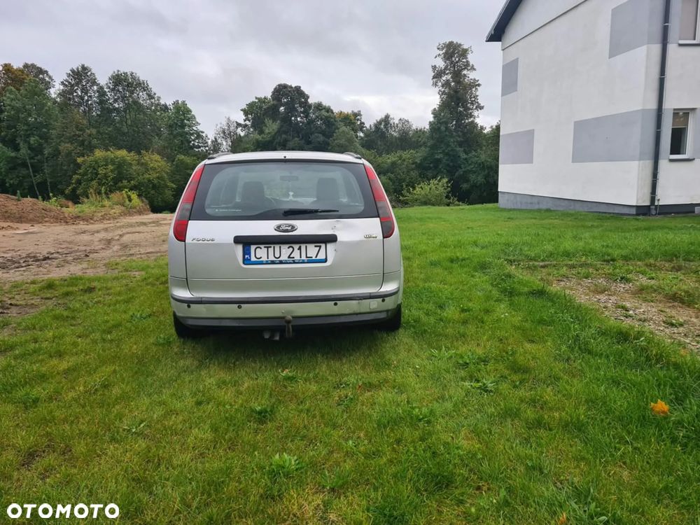 Ford Focus 2006 photo 4