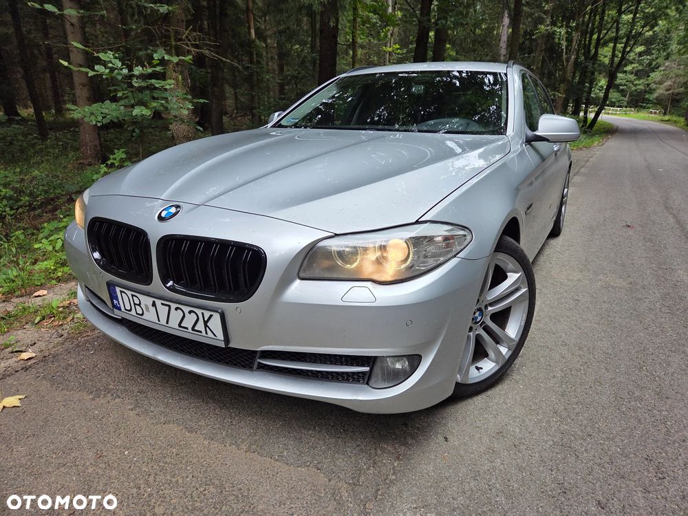 BMW Seria 5 2011 photo 4