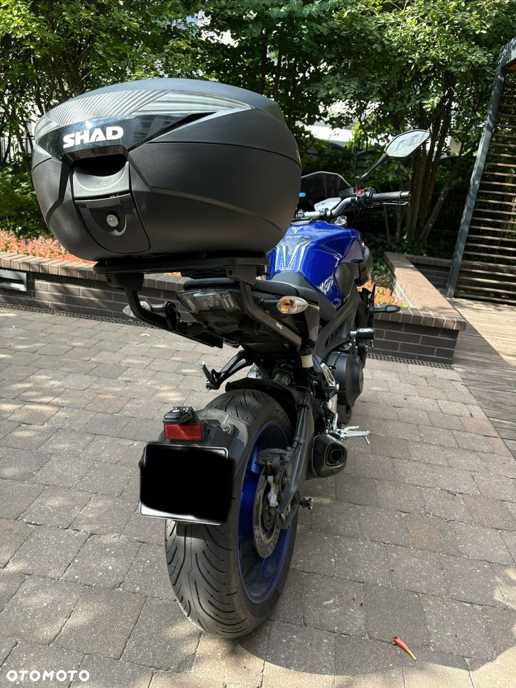 Yamaha MT - 9