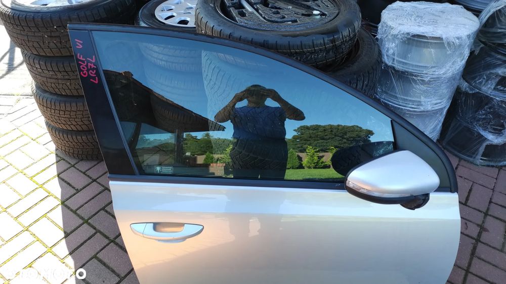Drzwi prawe przednie VW Golf VI kod: LR7L - 7