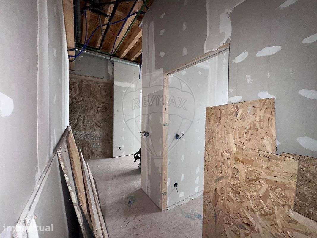 Apartamento T1 para venda - Grande imagem: 2/22