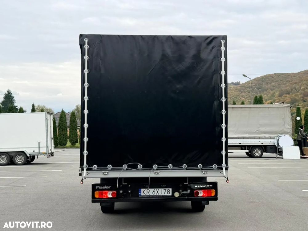 Renault Master - 10