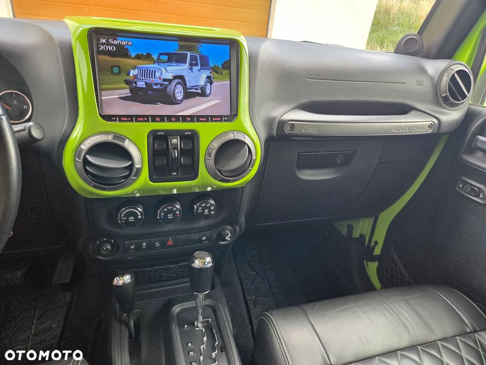 Jeep Wrangler - 20