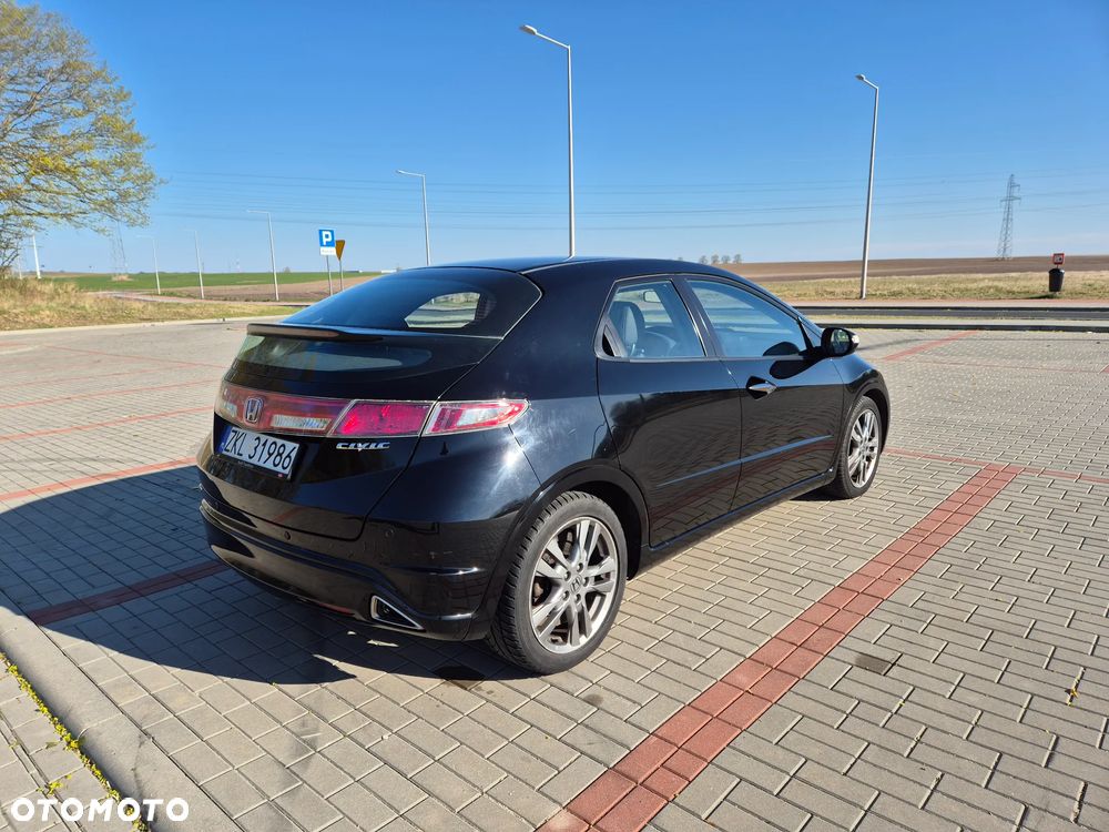 Honda Civic - 4