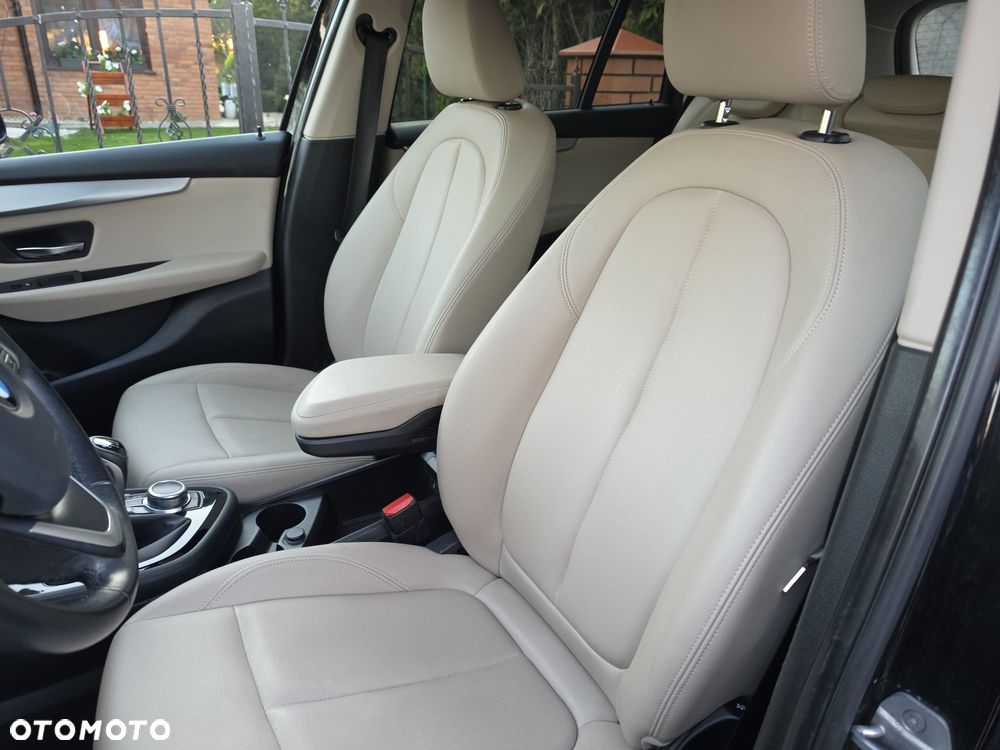 BMW Seria 2 216d GT Advantage - 11