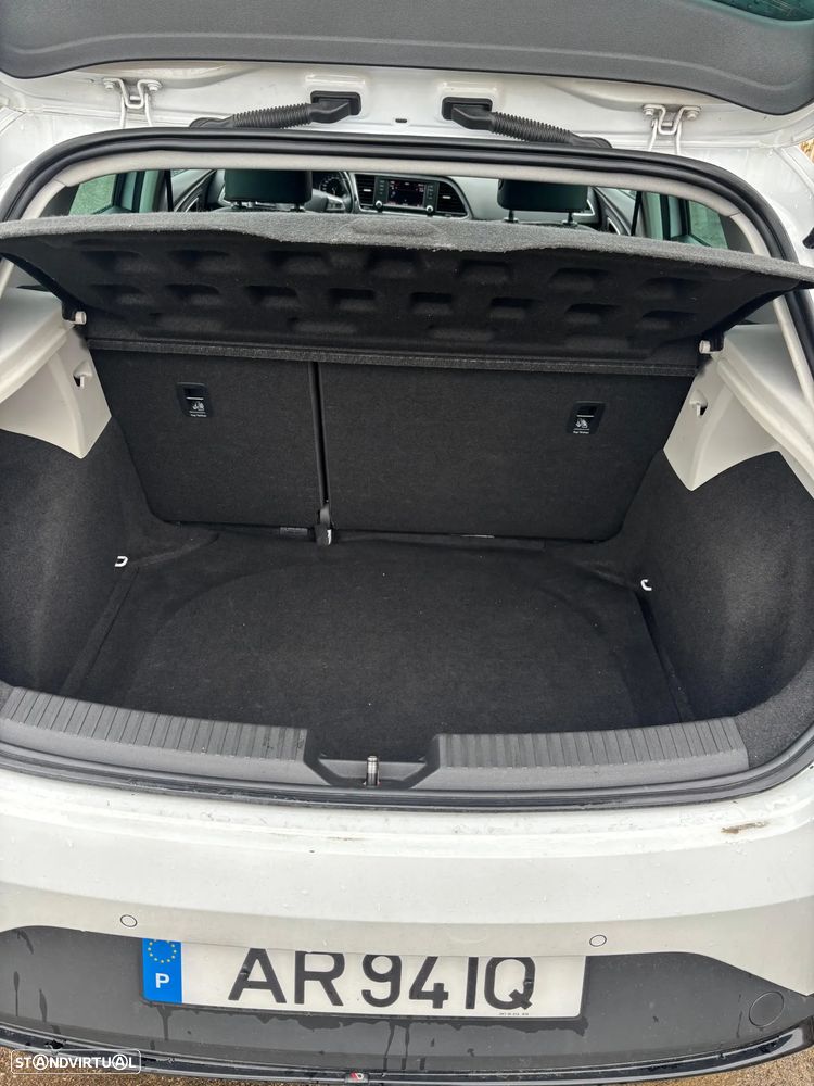 SEAT Leon 2.0 TDI DPF S&S FR - 10