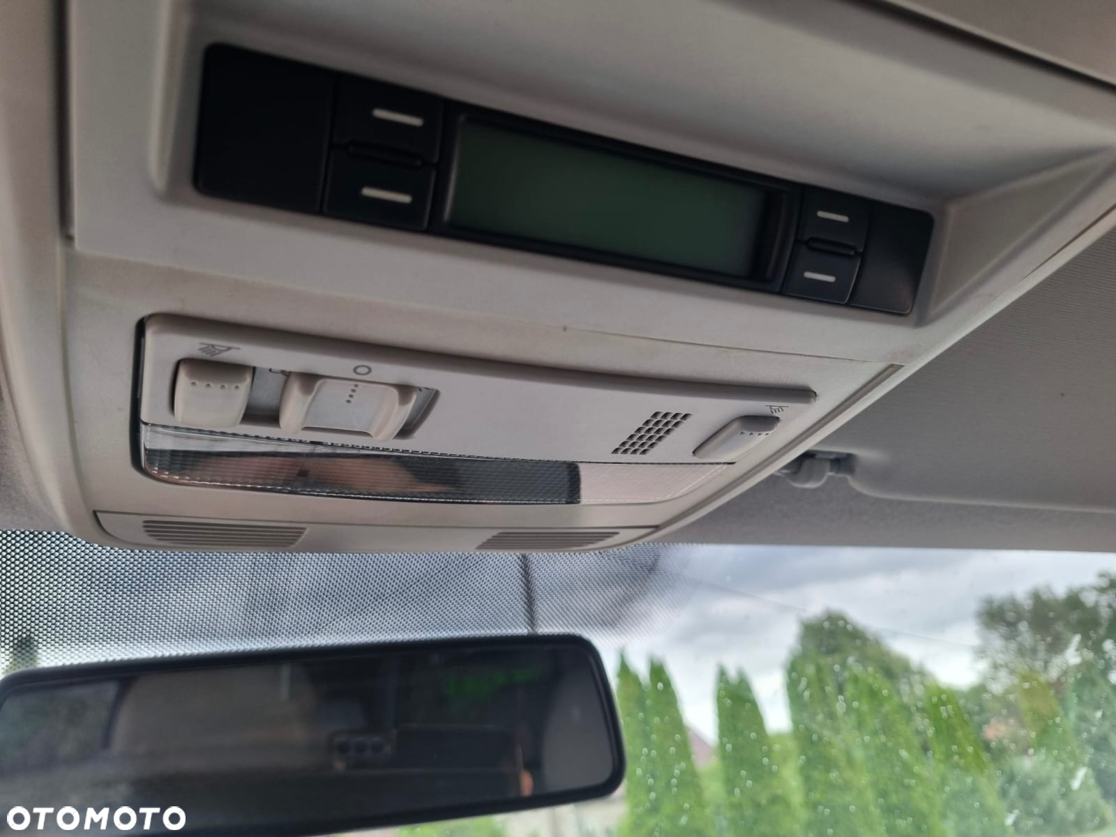 Volkswagen Transporter T5 TDI L2 - 11