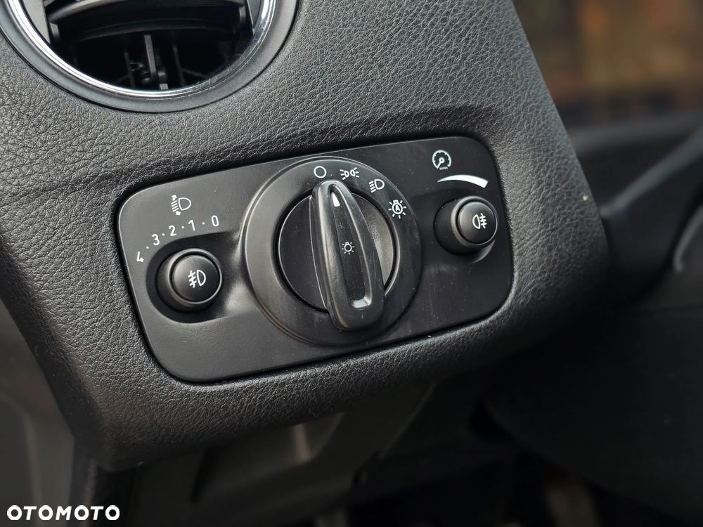 Ford Mondeo - 16