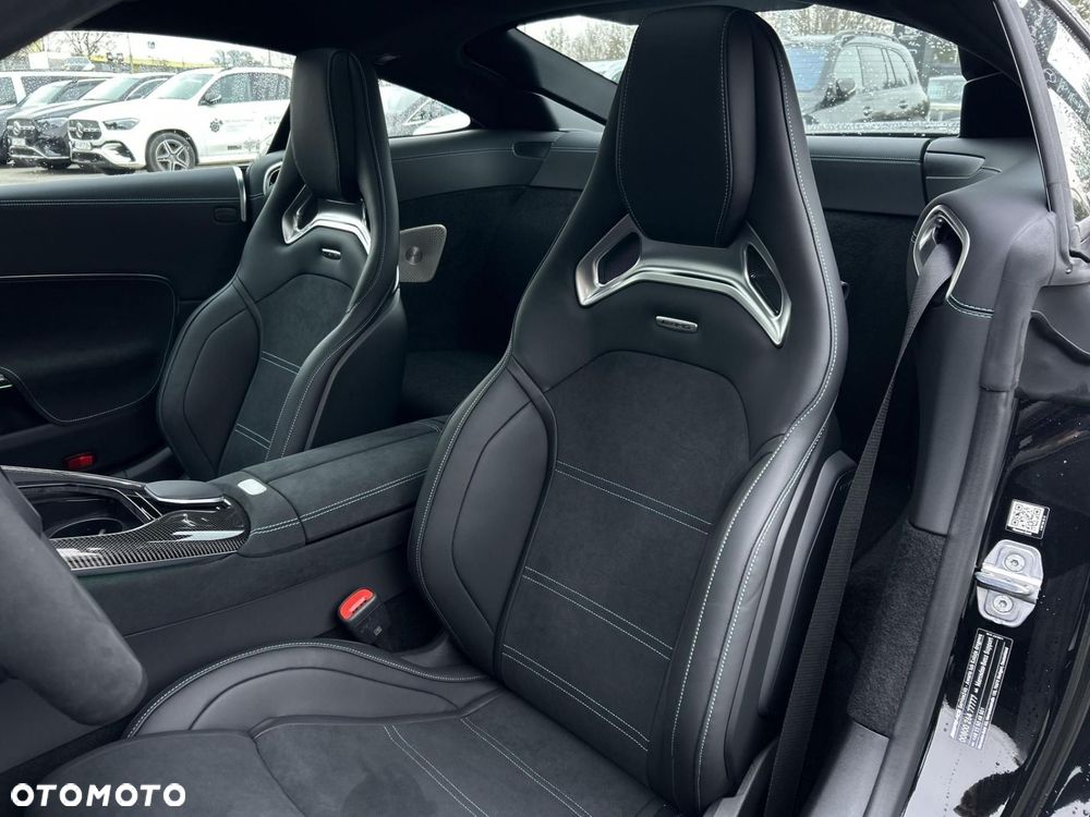 Mercedes-Benz AMG GT - 9