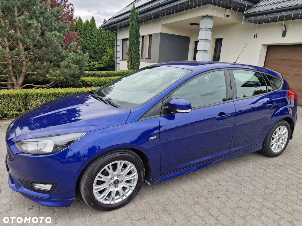 Ford Focus 1.0 EcoBoost Start-Stopp-System ST-LINE STYLE - 5