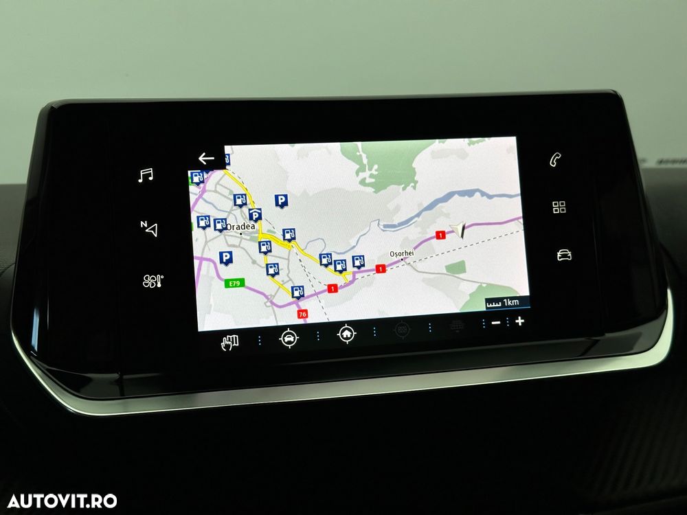 Peugeot 2008 PureTech 130 EAT8 Active - 12