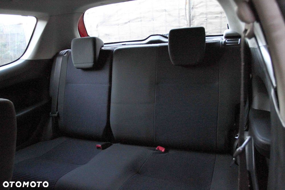 Suzuki Swift - 7
