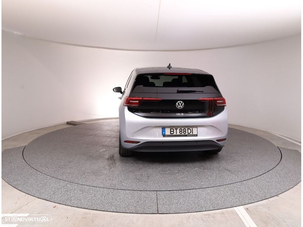 VW ID.3 59 kWh Pro Urban - 11