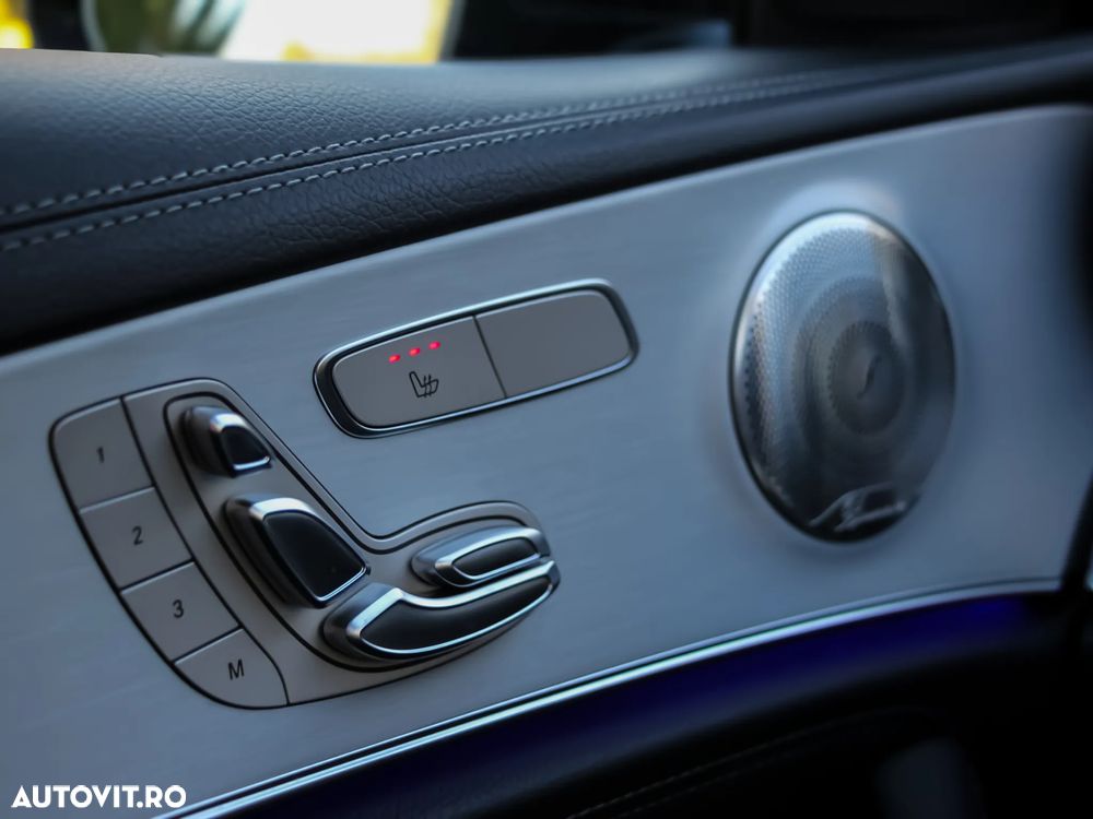 Mercedes-Benz E 300 9G-TRONIC AMG Line - 12