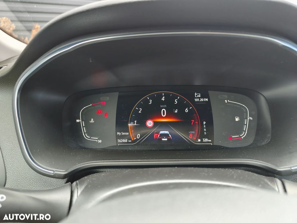 Renault Megane TCE 140 EDC Techno - 18