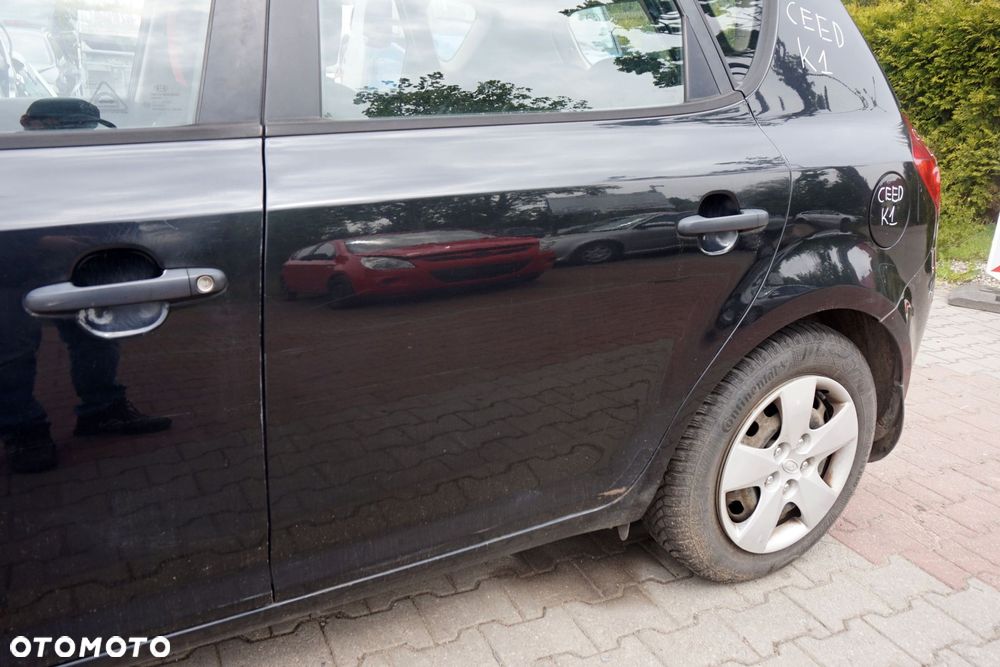 DRZWI TYLNE LEWE CEED I 5D HB 1K  CZARNY KIA 2006-2009 - 4