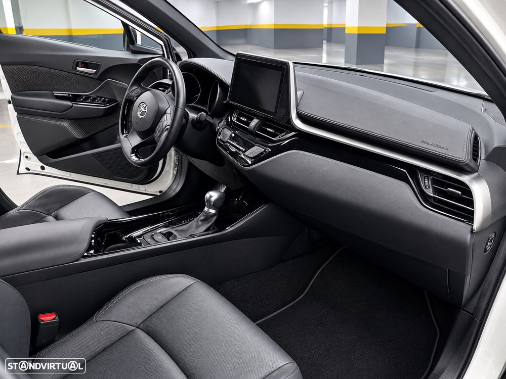 Toyota C-HR 1.8 HSD Exclusive+P.Luxury - 6