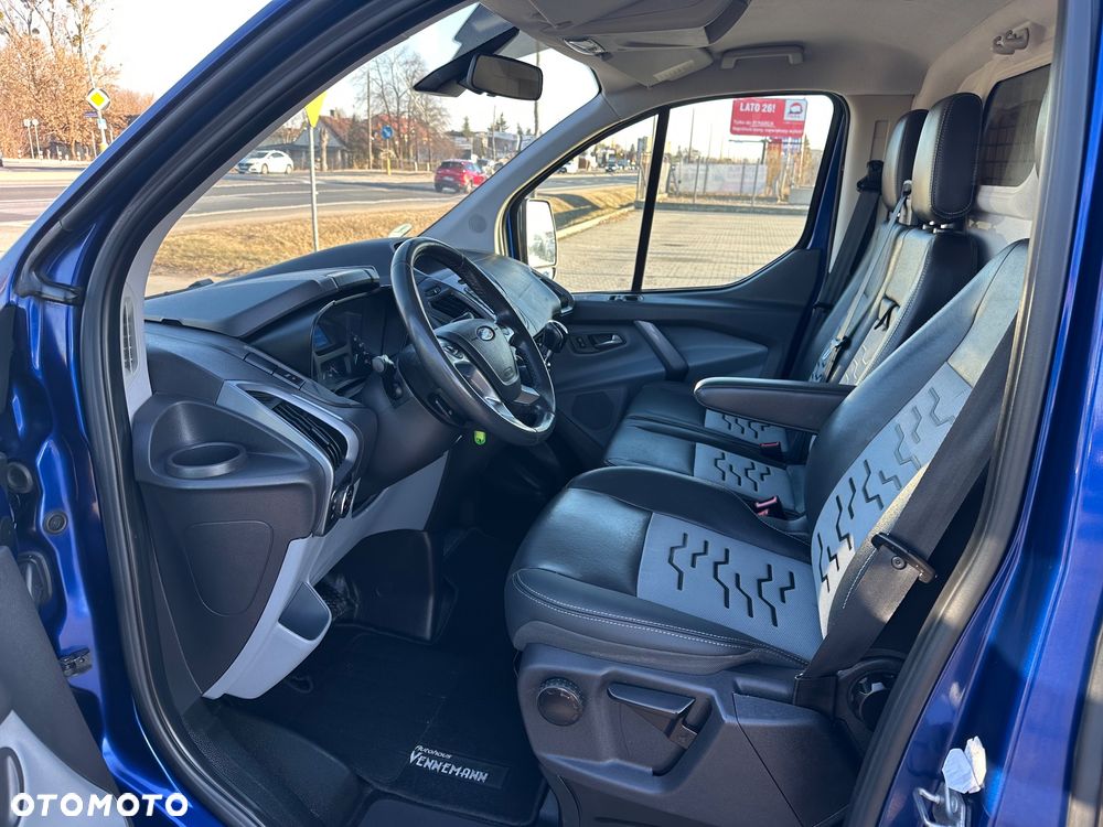 Ford TRANSIT CUSTOM - 11