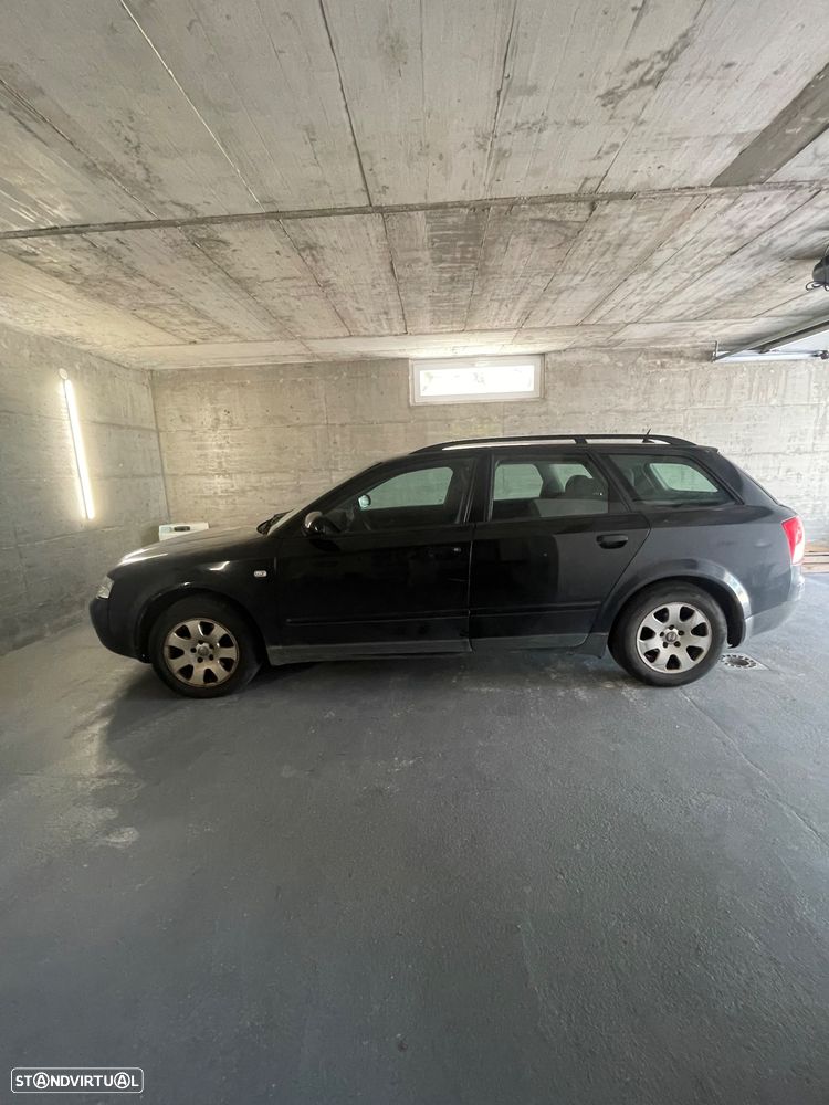 Audi A4 Avant 1.9 TDI - 2