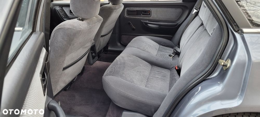 Ford Scorpio 2.0 CL - 11