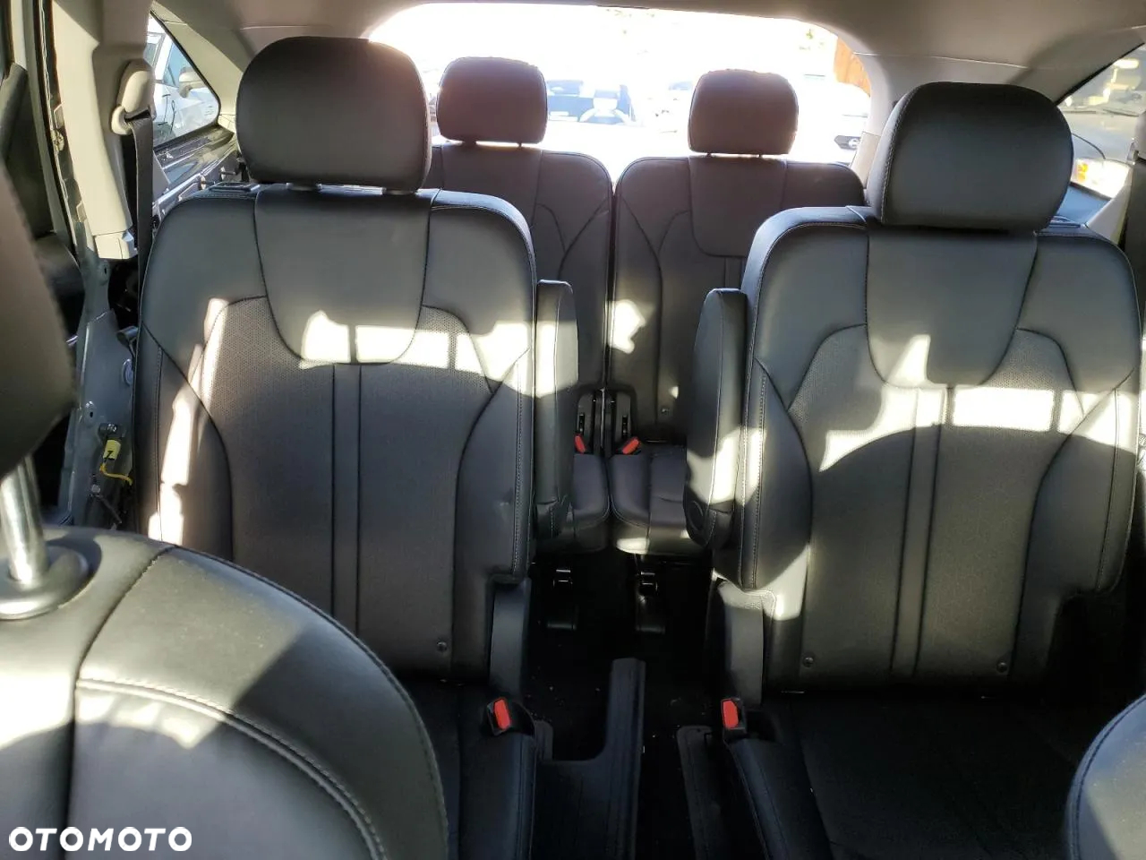 Kia Sorento - 10