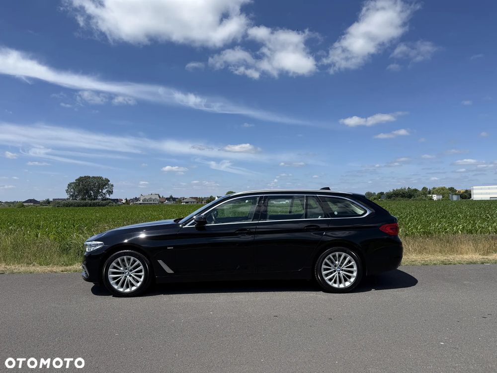 BMW Seria 5 520d xDrive Luxury Line - 3