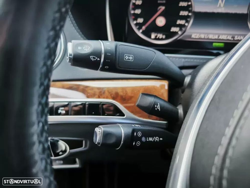 Mercedes-Benz S 300 BlueTEC Hybrid - 35