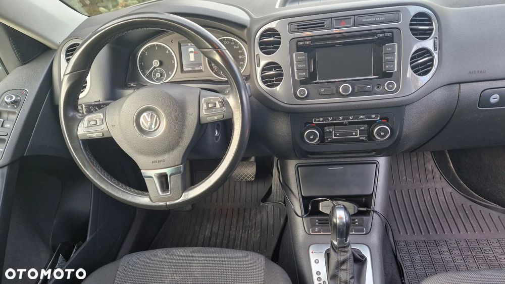 Volkswagen Tiguan 2.0 TDI DPF 4Motion BlueMotion Technology DSG Sport & Style - 9