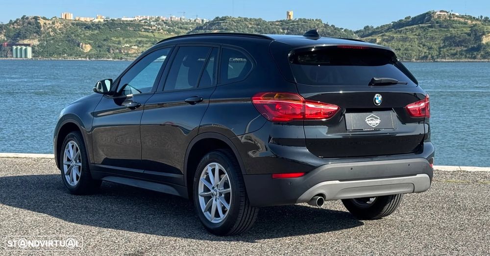 BMW X1 16 d sDrive Line Sport - 9