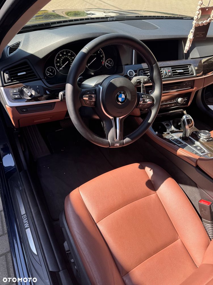 BMW Seria 5 535i Luxury Line - 25