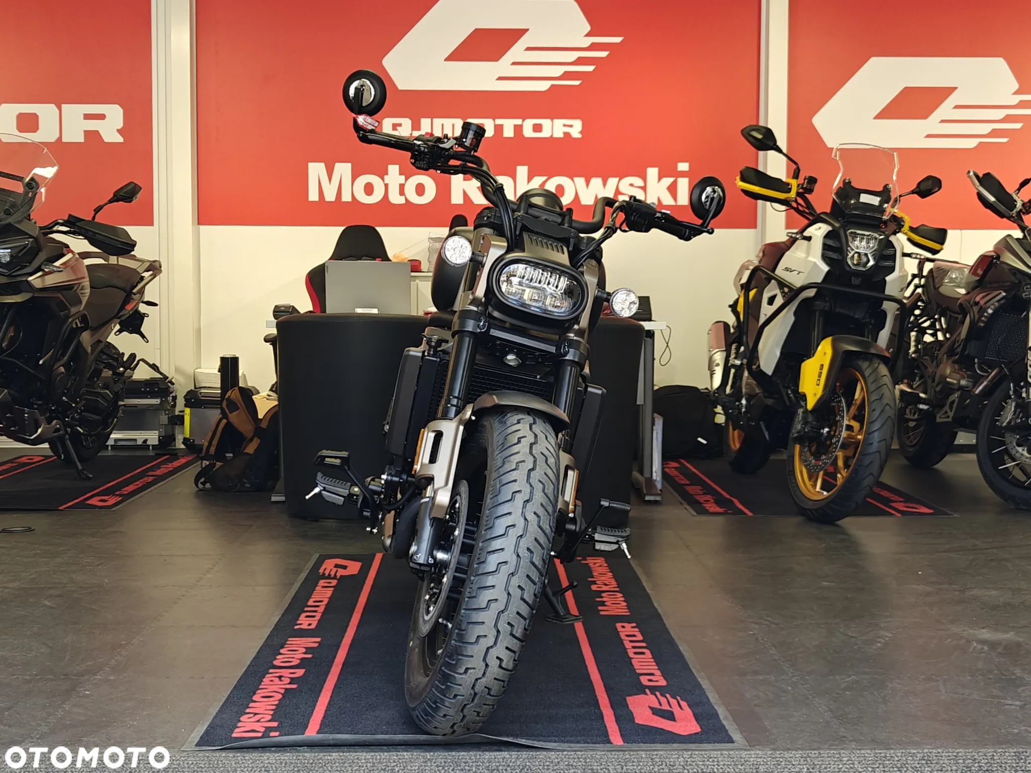 QJMOTOR SRV 700 - 7