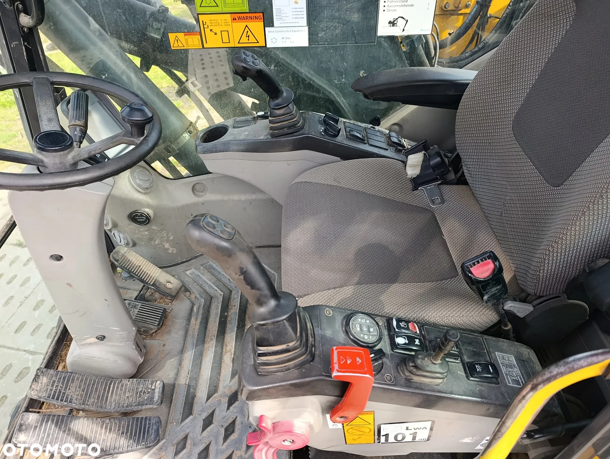 Volvo EW160C - 15