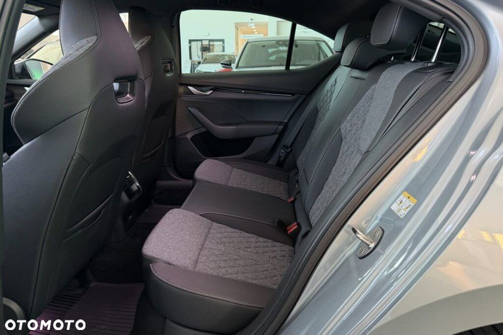 Skoda Octavia 2.0 TSI Sportline 4x4 DSG - 10